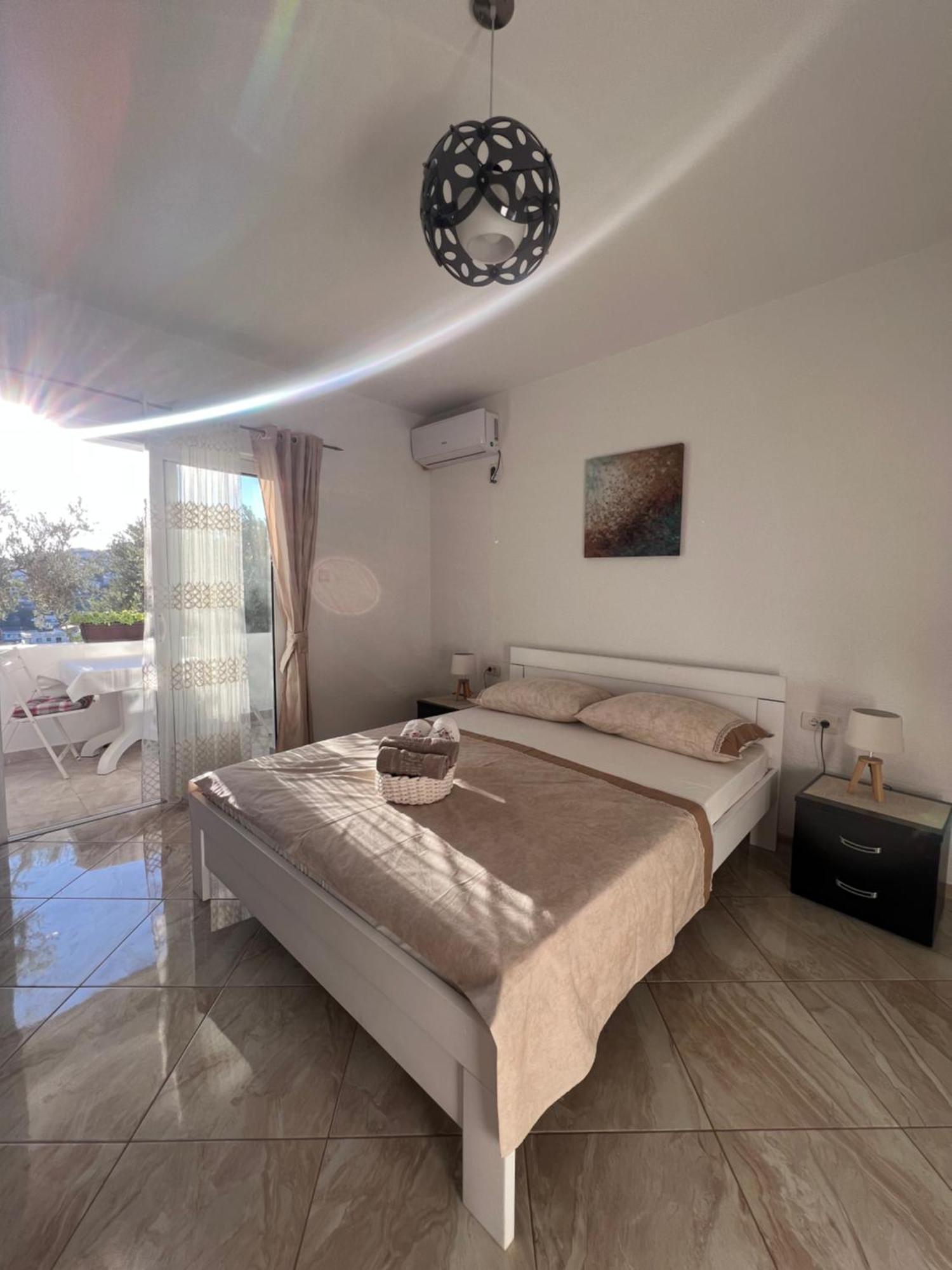 Suka Apartments Ulcinj Exterior foto